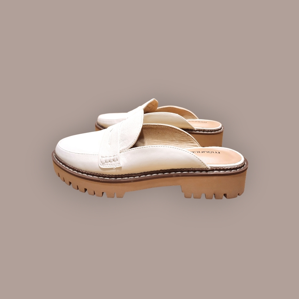 Maurices Gretchen Platform Loafer Womens 8 Off White Leather Chunky Heel Retro